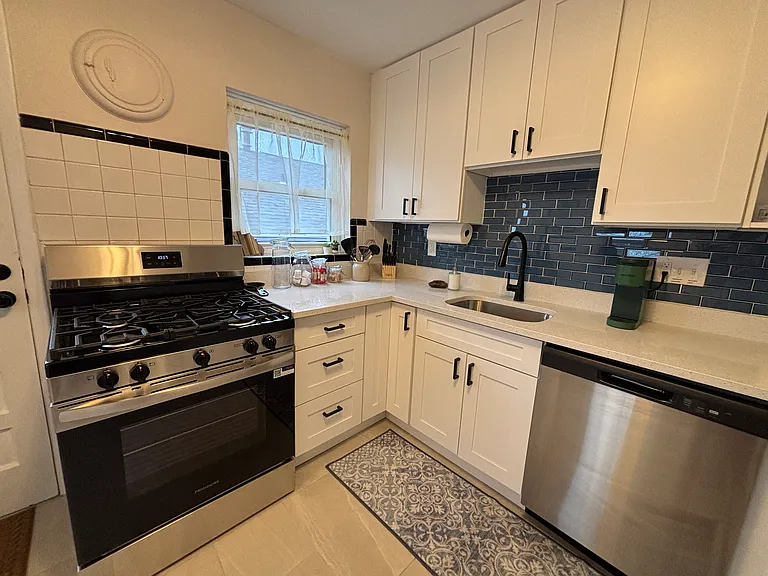 5025 Lenox Ave — Photo 11