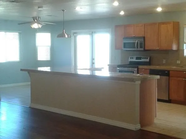 6210 E Camelot Dr, Mesa, AZ 85215