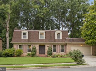 4033 41st St N, Arlington, VA 22207