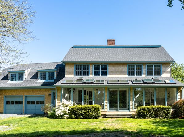 304 Third Beach Rd