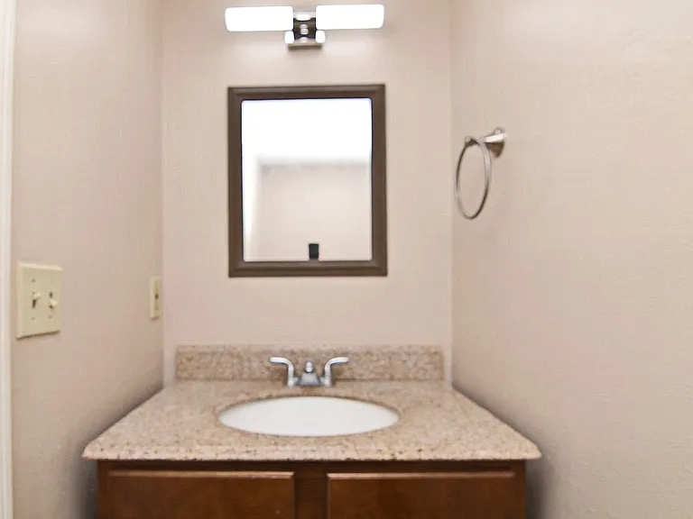 2720 Gray Fox Ln — Photo 25