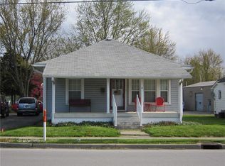 422 E Main St, Brownsburg, IN 46112