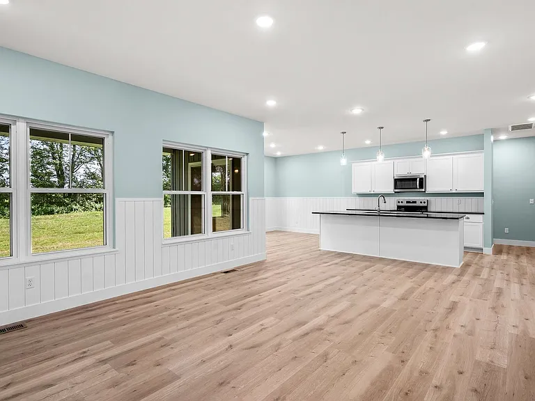 2205 W Mason Pl — Photo 7