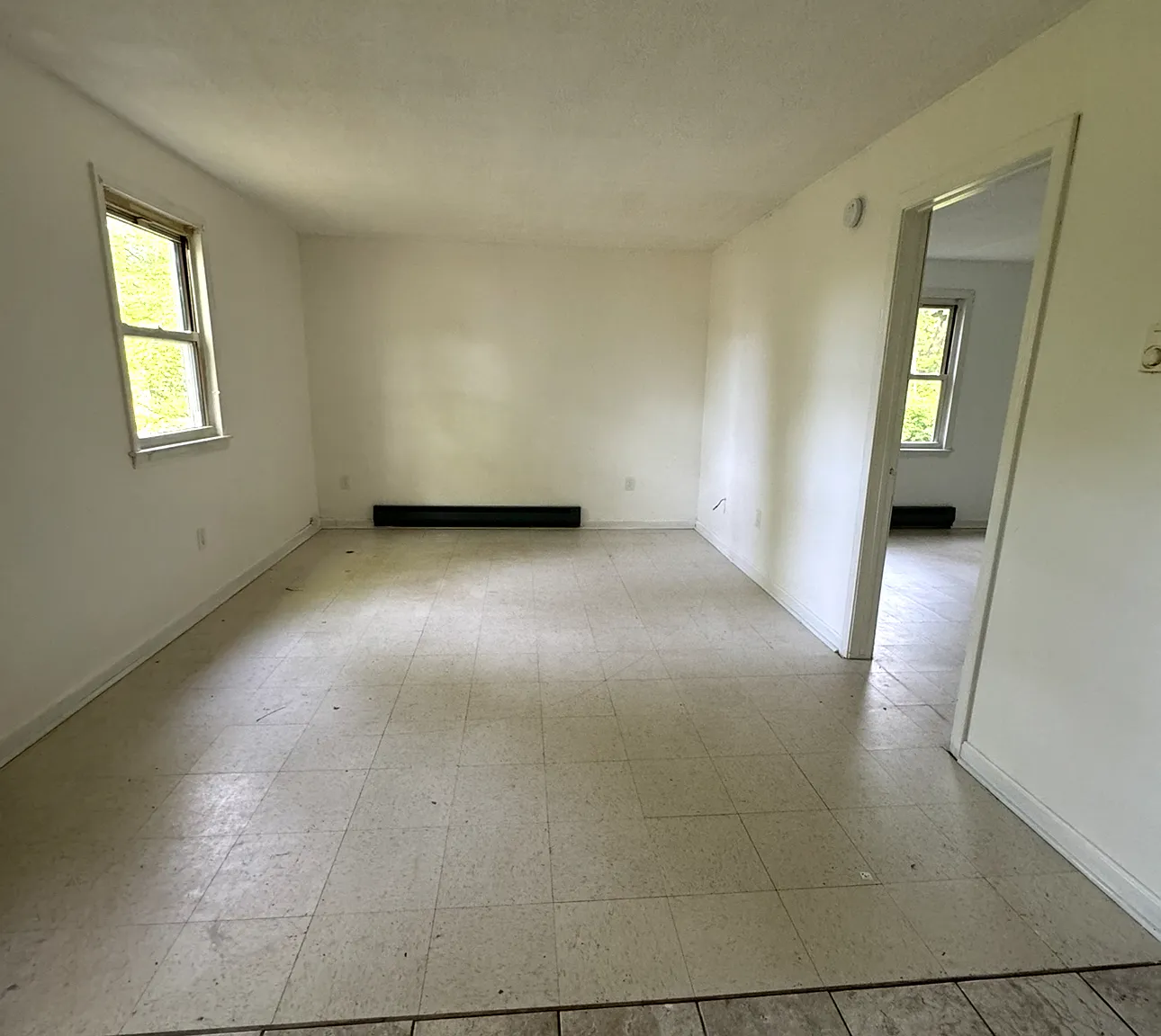 1 bed, $1,100 — Photo 2