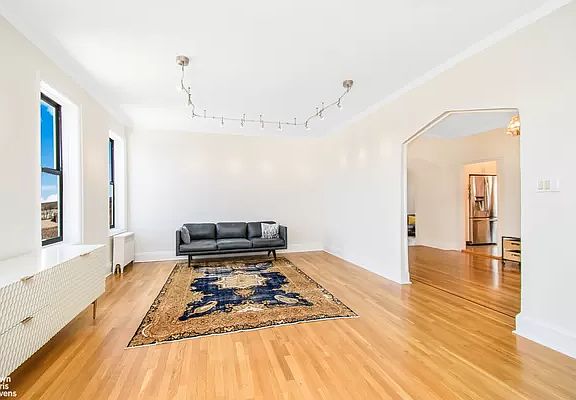 2nd image of 3875 Waldo Ave APT 11T