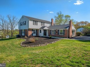 906 Warrior Rd, Malvern, PA 19355