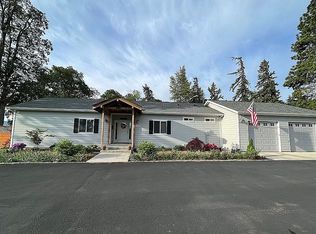 4121 Belmont Dr, Hood River, OR 97031