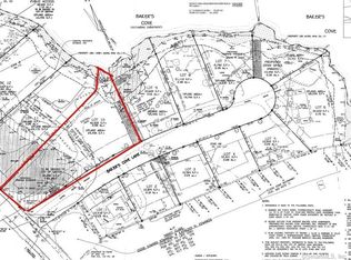 26 Bakers Cove Ln, Groton, CT 06340