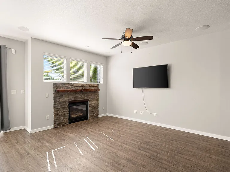 16397 SE Pyrite St — Photo 7