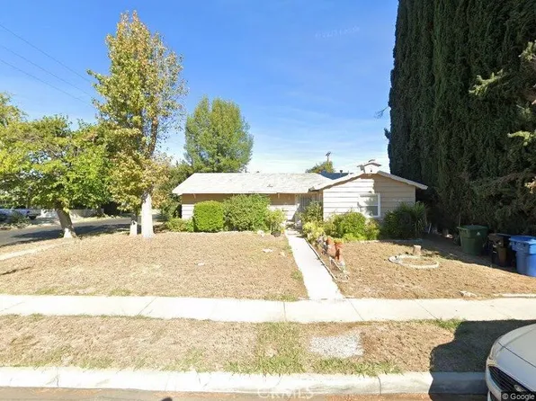 23465 Mobile St, West Hills, CA 91307