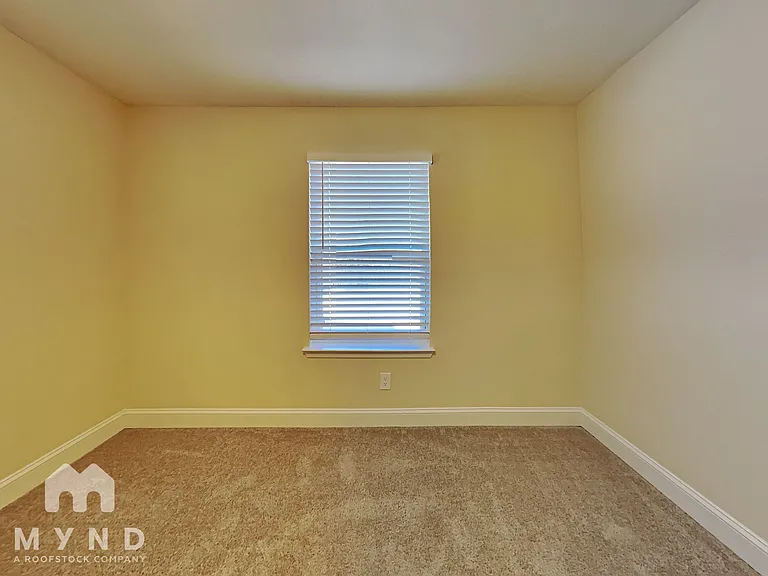 2703 Stellar Ct — Photo 10