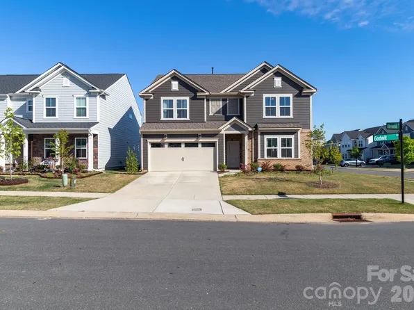 11104 Godwit Ln, Charlotte, NC 28278