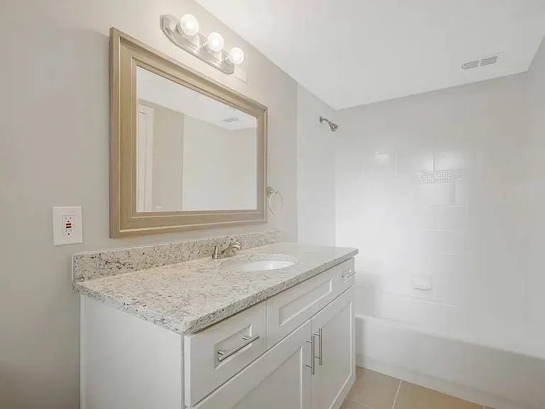 6759 Brandemere Rd S — Photo 2