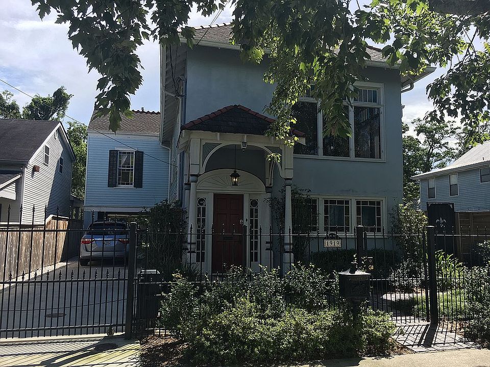 1st image of 1919 Marengo St