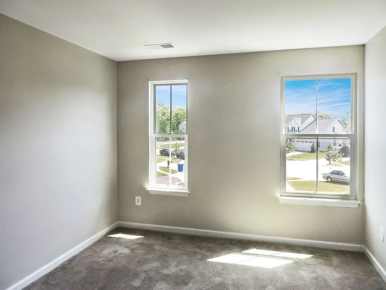 9166 Beechdale Ct — Photo 5