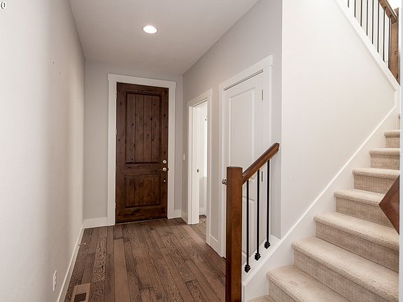 3rd image of 3694 South St