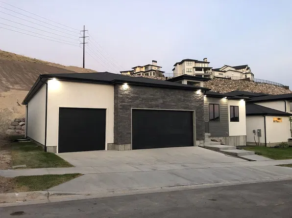 5428 N Meadow Lark Ln, Lehi, UT 84043