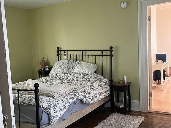 4th image of 57 Spruce St #1