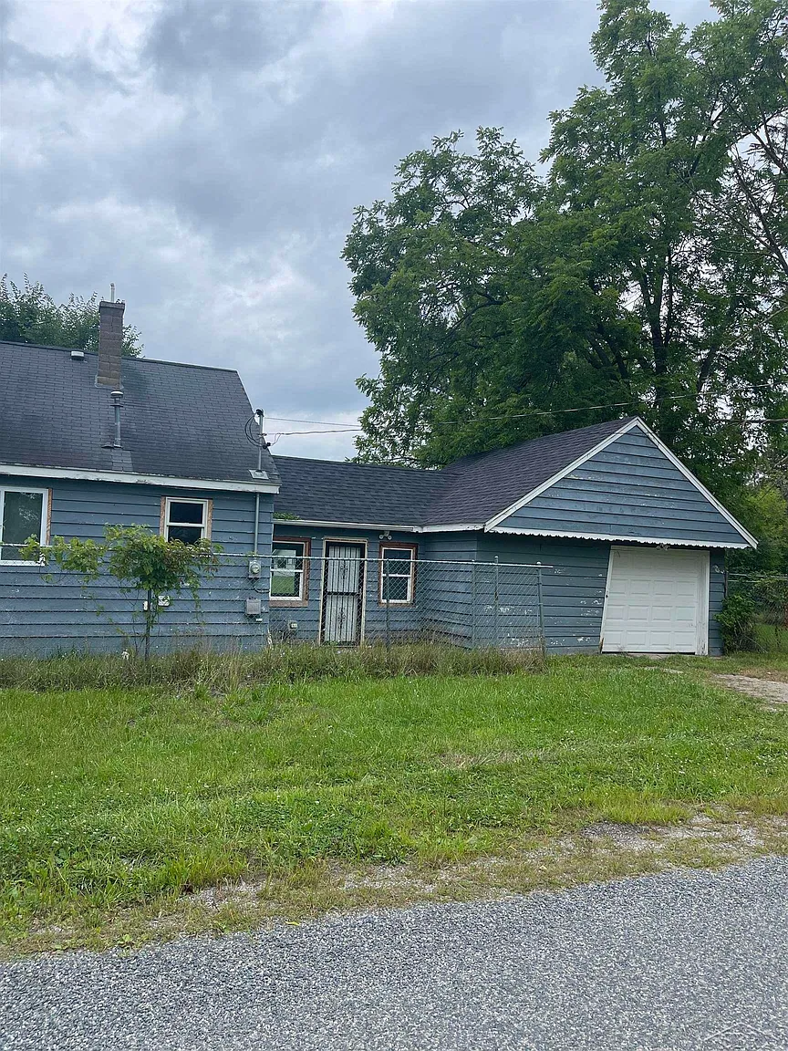 4323 Morris St photo 1