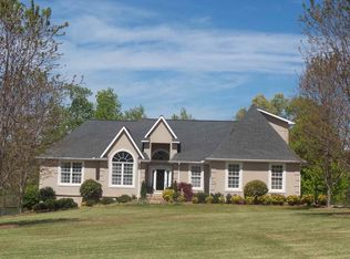 179 Shore Heights Dr, Inman, SC 29349