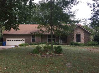 1405 Hickory St, Albertville, AL 35950