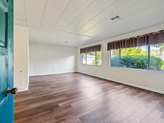 2nd image of 24 Hemlock Court