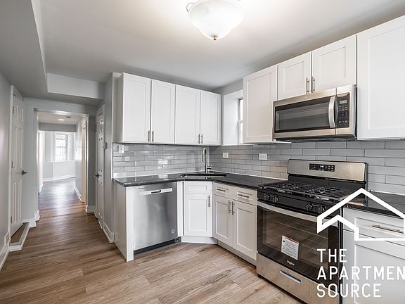 3rd image of 3623 W Palmer St #G