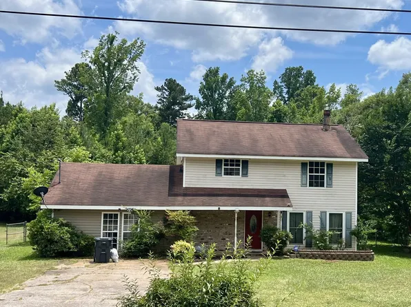 109 Shamrock Dr, Lagrange, GA 30241