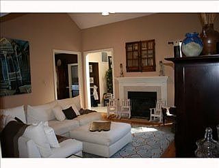 2nd image of 107 Beau Soleil Pl