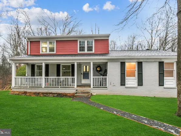 4004 Robin Hood Way, Sykesville, MD 21784