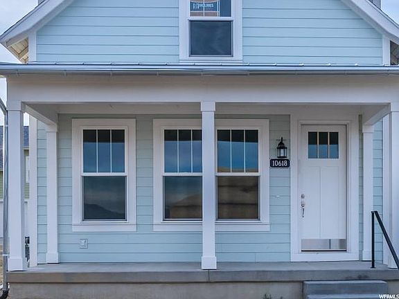 3rd image of 10618 S Beach Comber Way