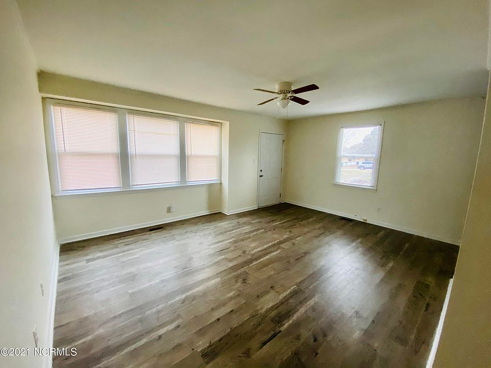 318 Starling St Jacksonville NC Zillow