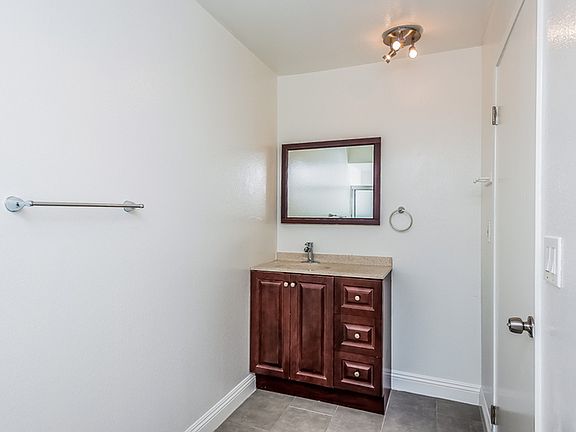 5th image of 1418 14th St APT 3