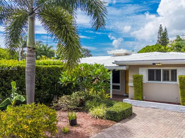 2115 NE 15th Ave, Wilton Manors, FL 33305