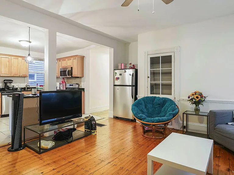13 Sachem St #2A — Photo 4