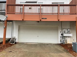 505 Blossom Way, Woodstock, GA 30188