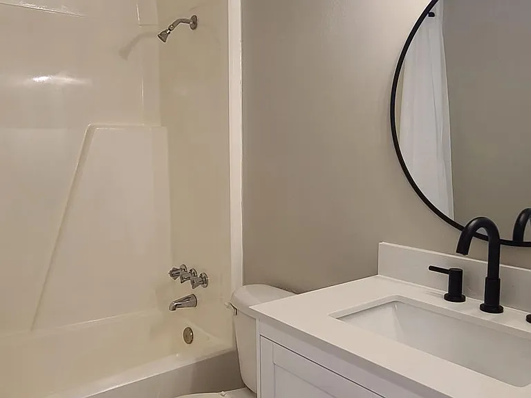 6519 W Newberry Rd #1014 — Photo 13