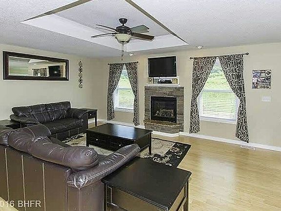 Spacious Living Room.