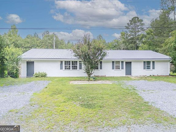 3rd image of 4494 Old Summerville Rd