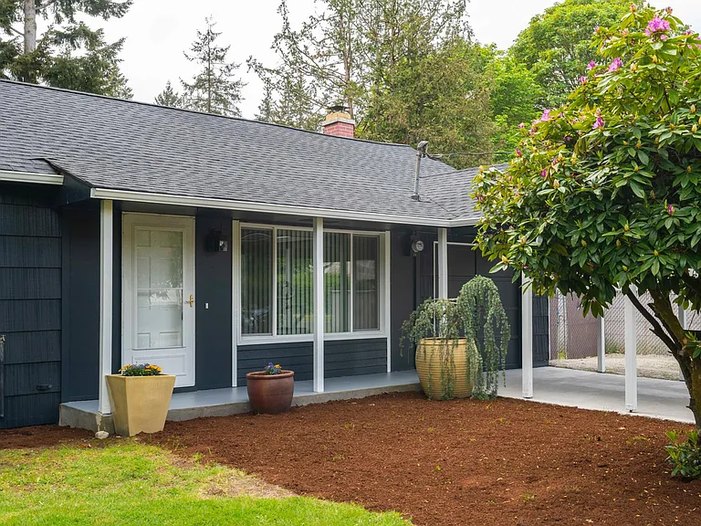 9006 Highland Ave SW — Photo 7