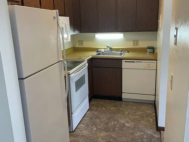 705 Lincoln Ave #5 — Photo 14