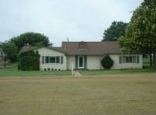 626 County Road 629, Earth, TX 79031