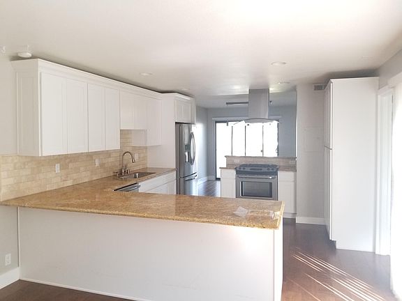 3rd image of 1204 S Westlake Blvd Unit D