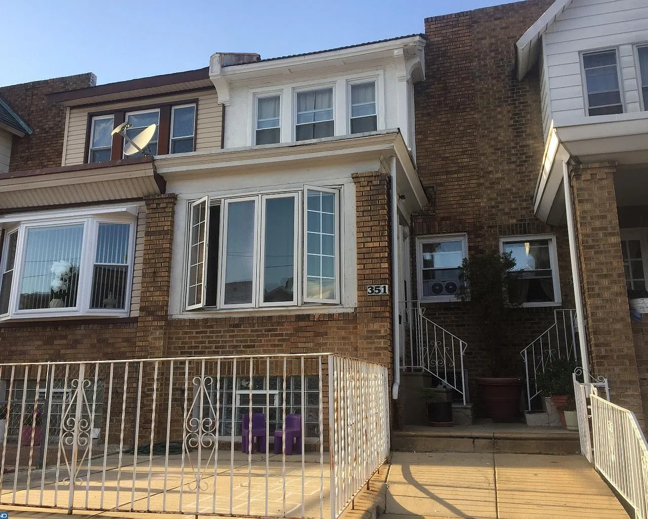 351 E Rockland St photo 1