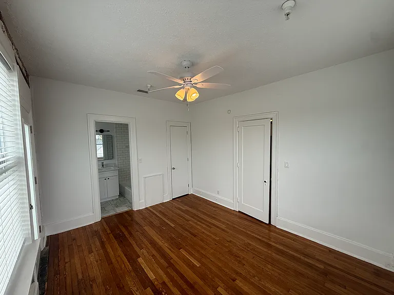 809 W Platt St #7 — Photo 7