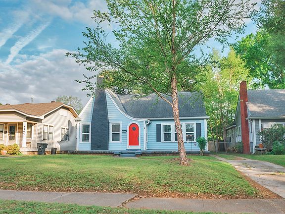 2nd image of 3467 Beverly Pl