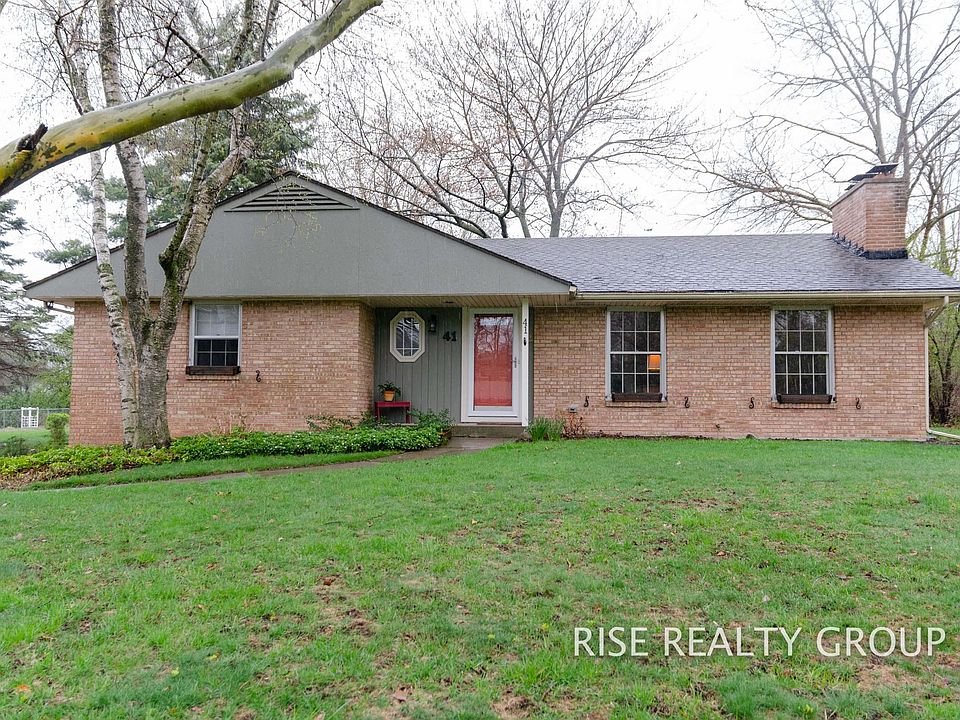1st image of 41 Robinhood Dr SE