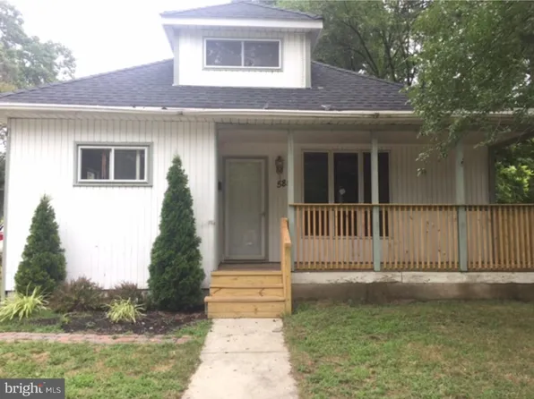585 Berlin Rd, Clementon, NJ 08021