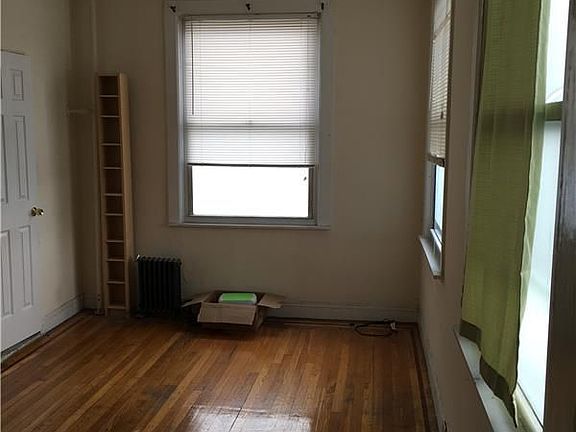 5th image of 3757 85th St APT 22