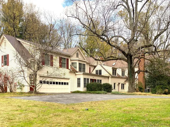 10500 Falls Rd, Rockville, MD 20854